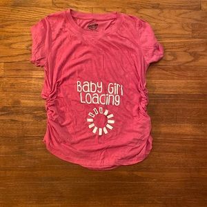 Baby girl loading maternity tee